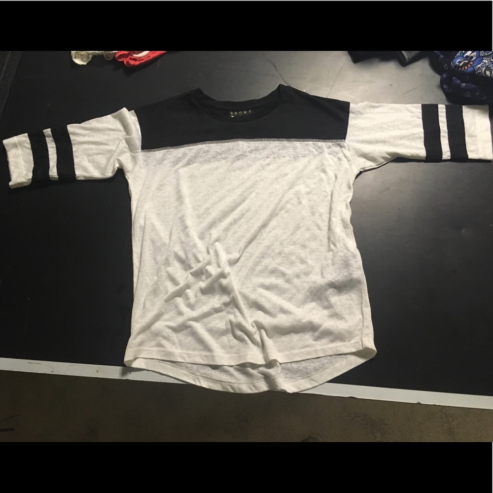 Black and white tee